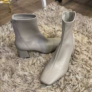Stradivarius Vegan Light Grey Leather Boots
